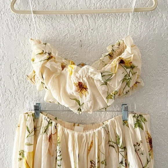 H&M Wildflower Collection Crop Top and Skirt Set sz L - Picture 11 of 13